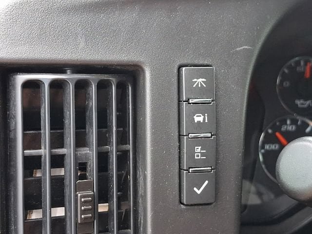Used 2025 Chevrolet Express 2500 w/ Driver Convenience Package RWD image 36