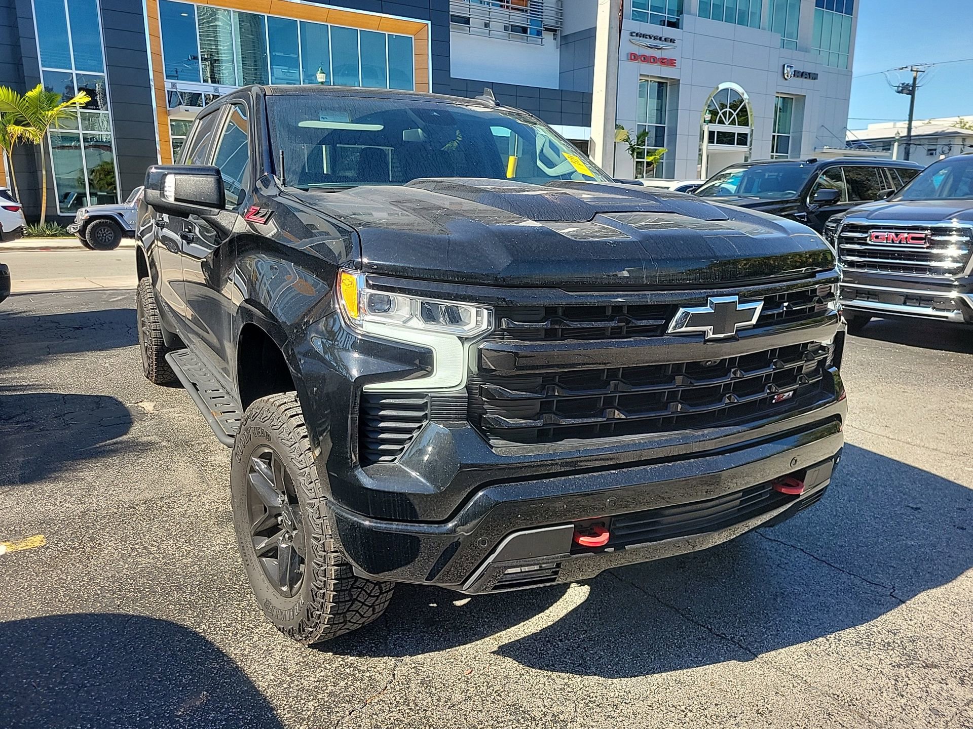 Used 2024 Chevrolet Silverado 1500 LT Trail Boss w/ LT Trail Boss Premium Package image 6