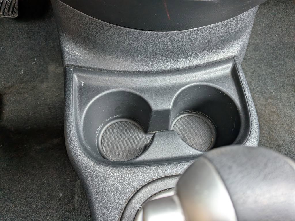 Used 2014 Nissan Versa SV image 18