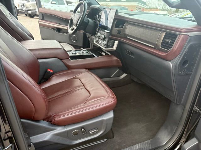 Certified 2024 Ford Expedition Limited image 42