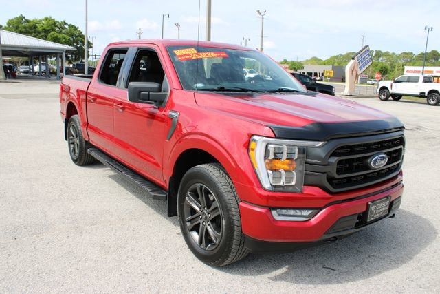 Used 2021 Ford F150 XLT w/ Equipment Group 302A High image 16