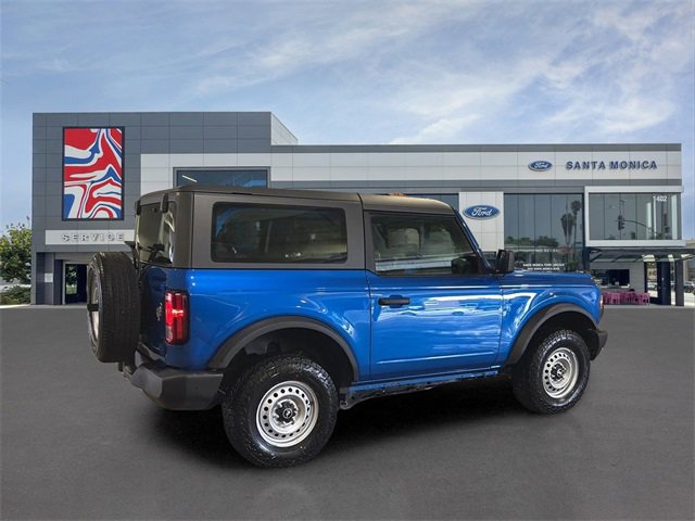 Used 2022 Ford Bronco 2-Door image 3