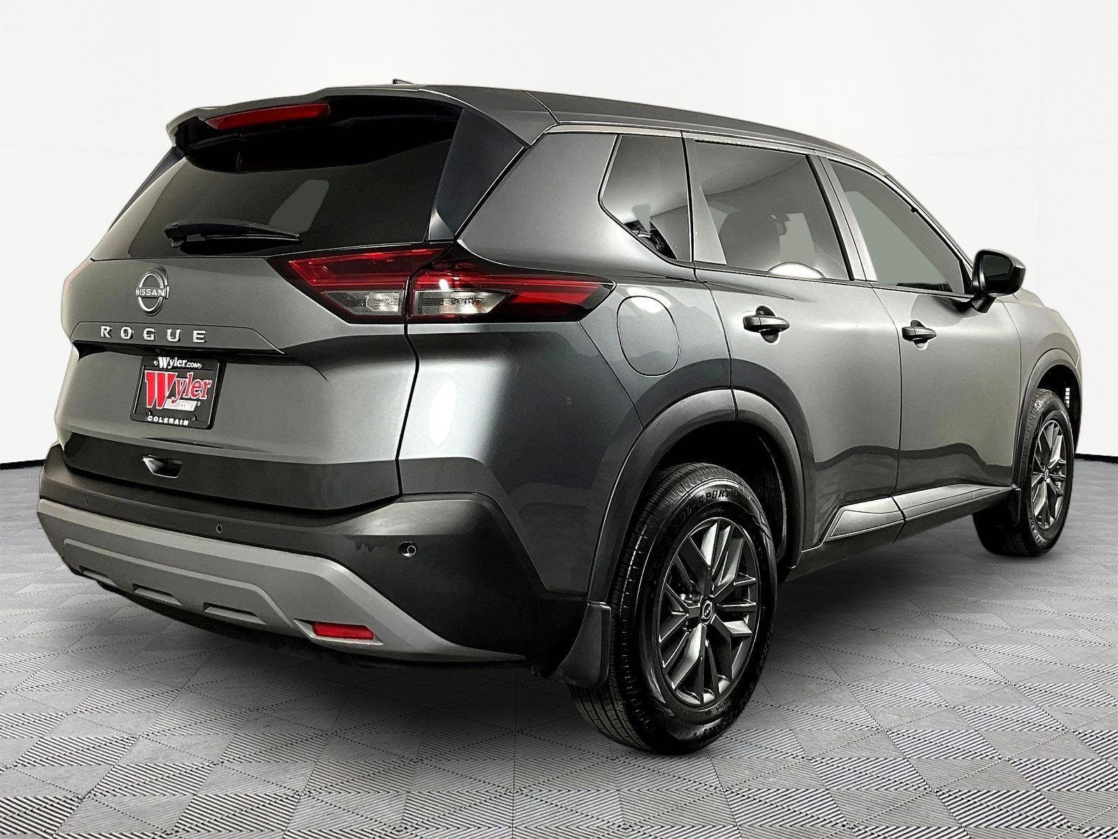 Certified 2023 Nissan Rogue S FWD image 6