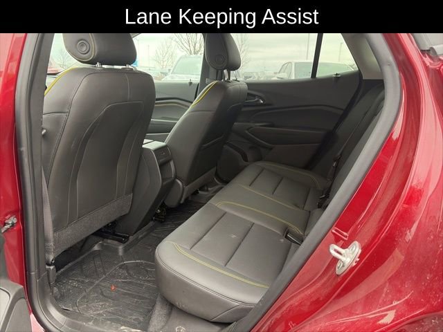 Used 2024 Chevrolet Trax ACTIV w/ Driver Confidence Package image 3