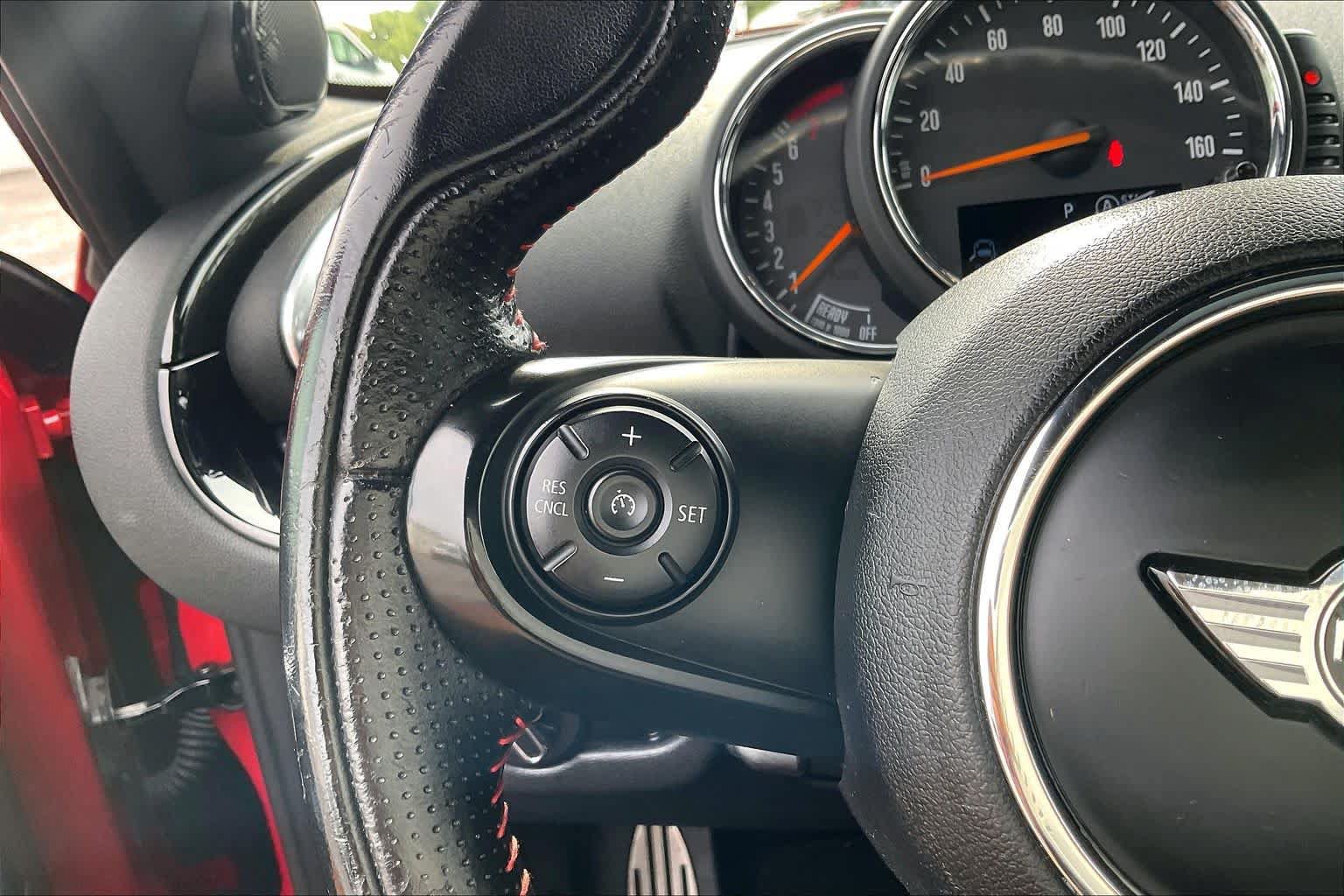 Used 2017 MINI Cooper Clubman ALL4 AWD/4WD image 23