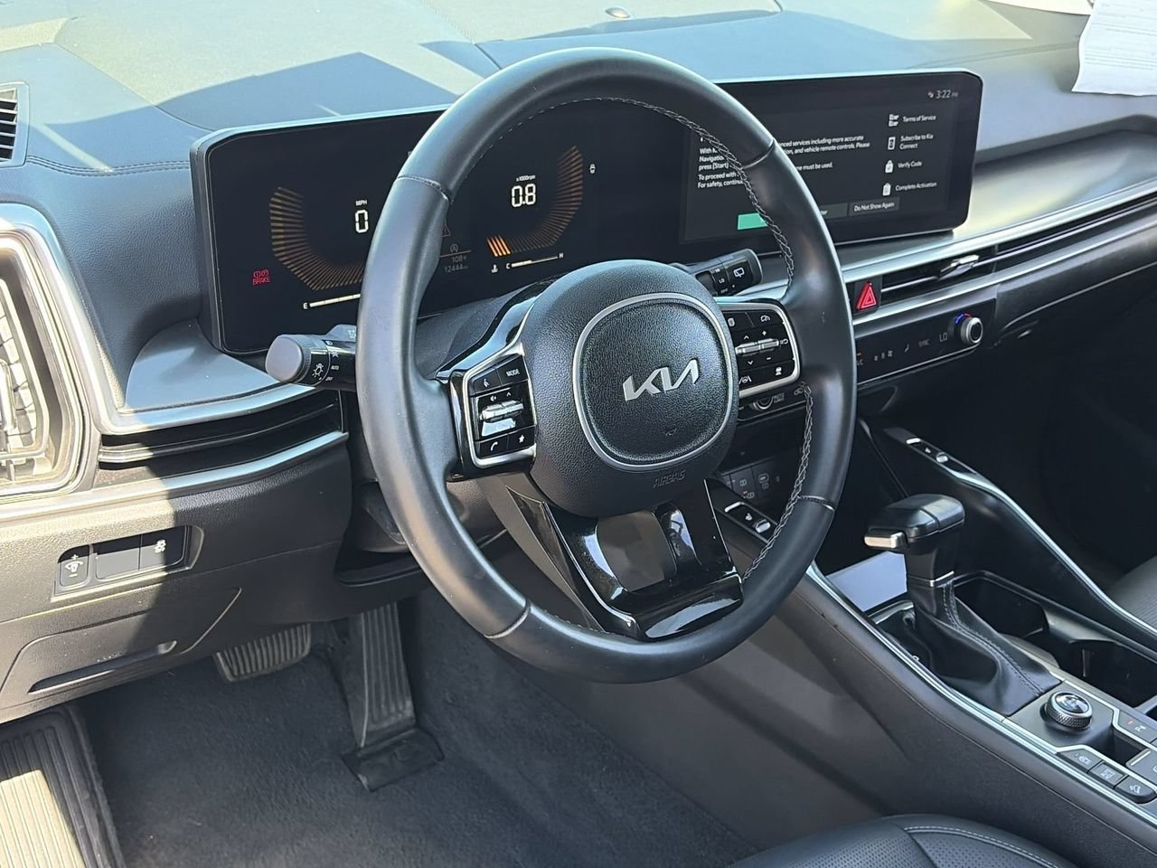 Certified 2024 Kia Sorento S w/ Panoramic Sunroof Package FWD image 17
