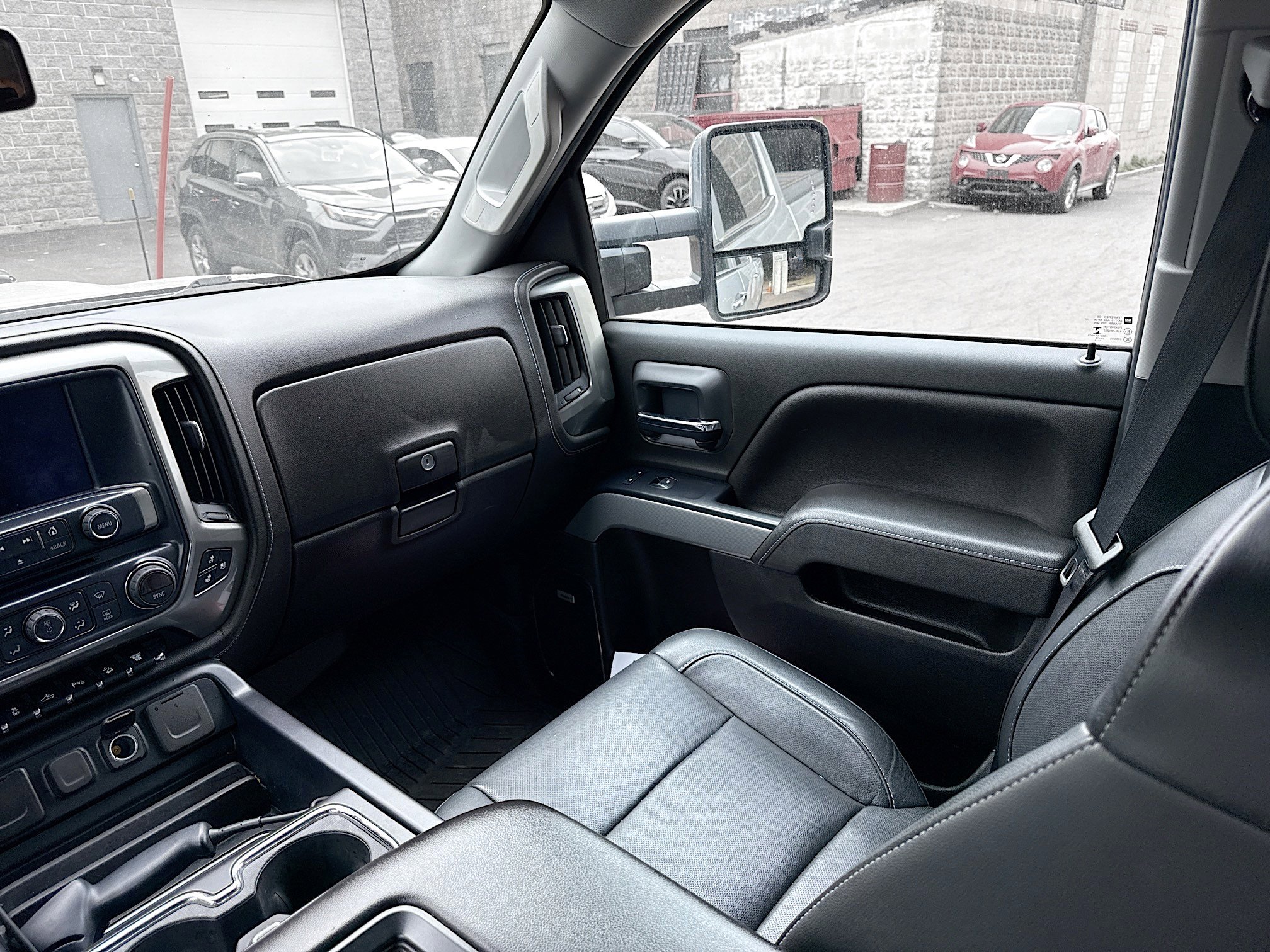Used 2019 Chevrolet Silverado 2500 LTZ w/ Duramax Plus Package AWD/4WD image 25