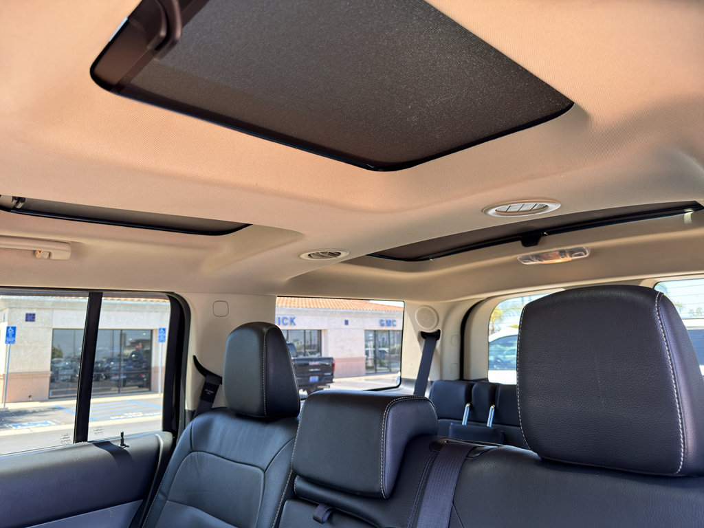 Used 2014 Ford Flex Limited w/ Equipment Group 301A FWD image 10