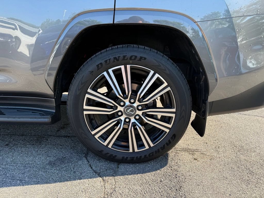 Certified 2025 Lexus LX 600 4WD w/ Accessory Package (2T) image 26