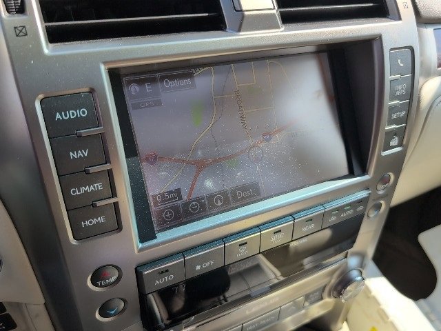 Used 2019 Lexus GX 460 image 19