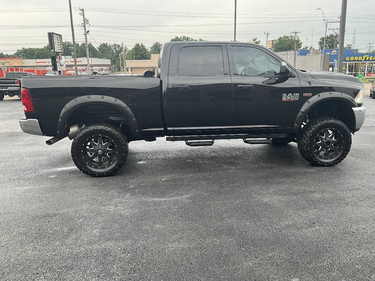 Used 2015 RAM 2500 Tradesman w/ Chrome Appearance Group AWD/4WD image 6