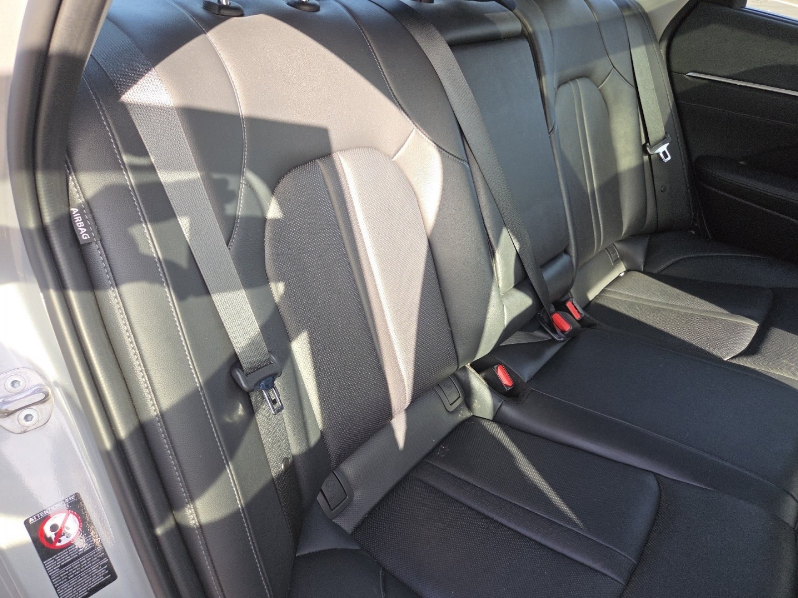 Used 2023 Hyundai Sonata Limited FWD image 30