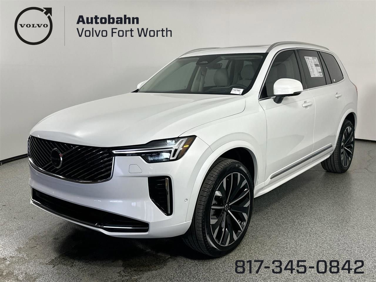 New 2026 Volvo XC90 B6 Ultra image 1