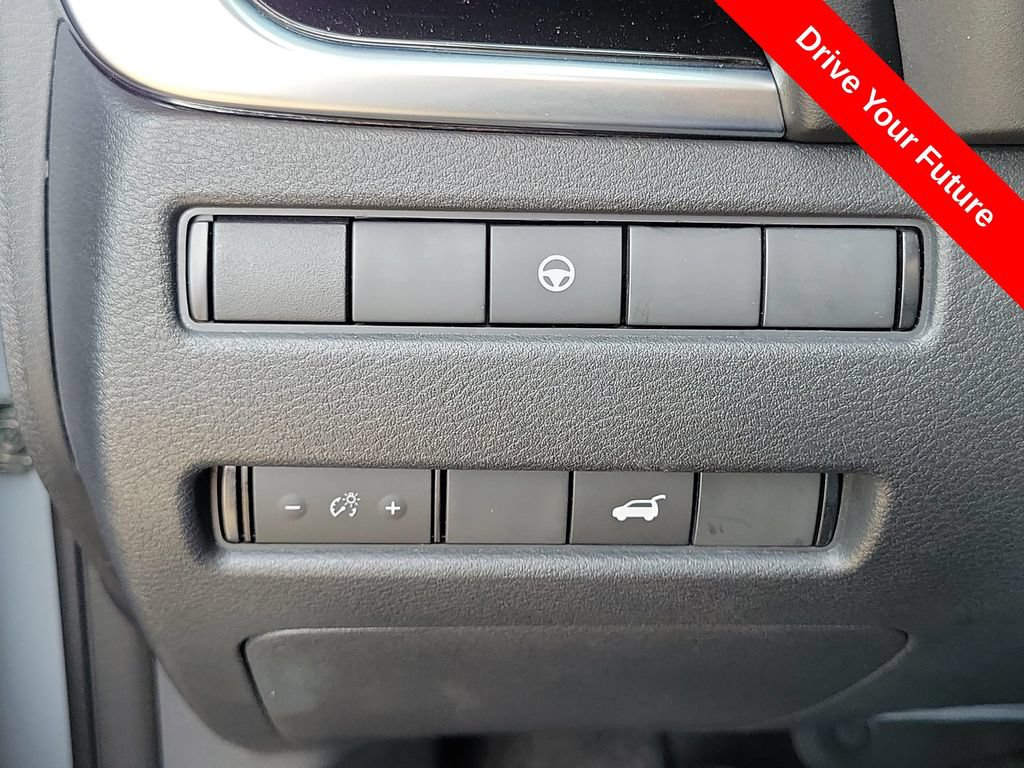 Used 2023 Nissan Rogue SL w/ SL Premium Package FWD image 16