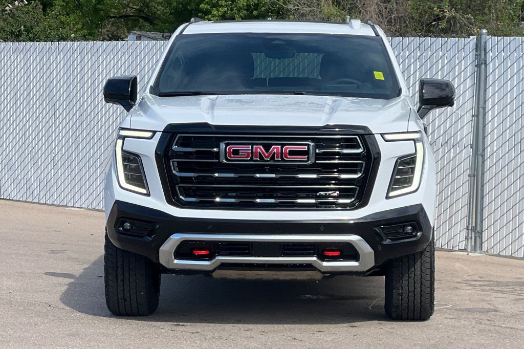 New 2026 GMC Yukon XL AT4 w/ AT4 Premium Plus Package AWD/4WD image 6