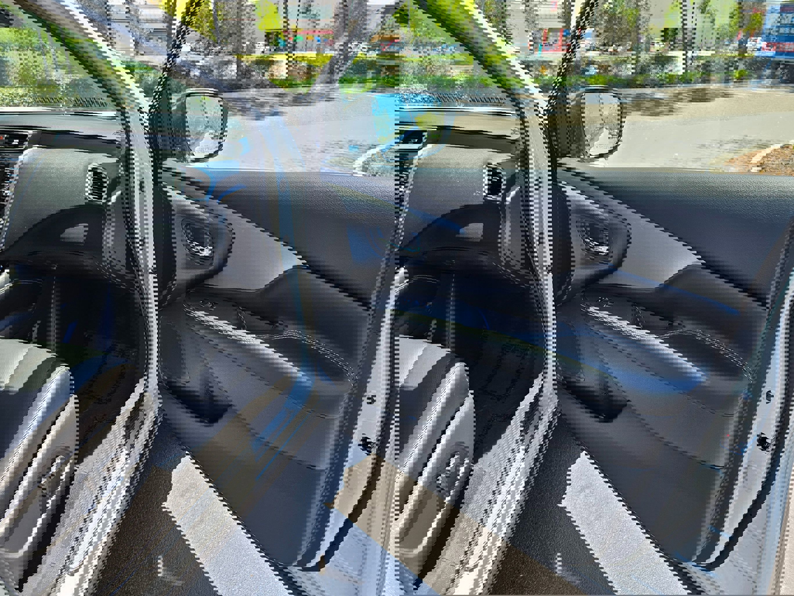 Used 2024 Nissan Murano SL w/ Cargo Package image 33