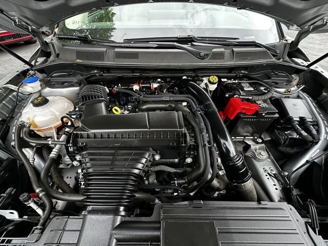 Certified 2024 Lincoln Corsair AWD w/ Equipment Group 101A image 32