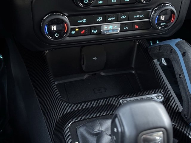 Used 2023 Ford Bronco Wildtrak image 15