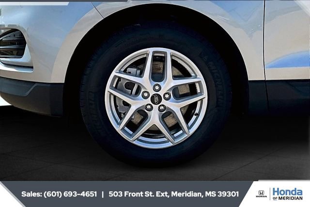 Used 2024 Ford Edge SEL image 7