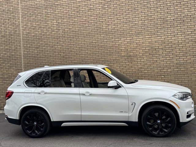 Used 2017 BMW X5 xDrive40e AWD/4WD image 5