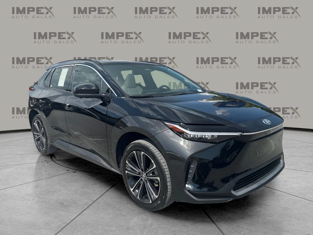 Used 2024 Toyota bZ4X AWD w/ Weather Package image 7