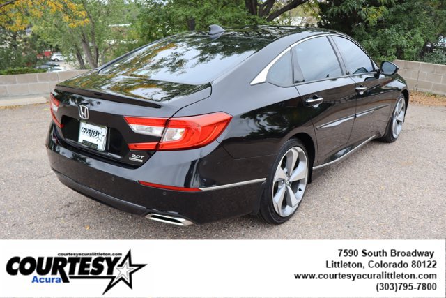 Used 2020 Honda Accord Touring image 6