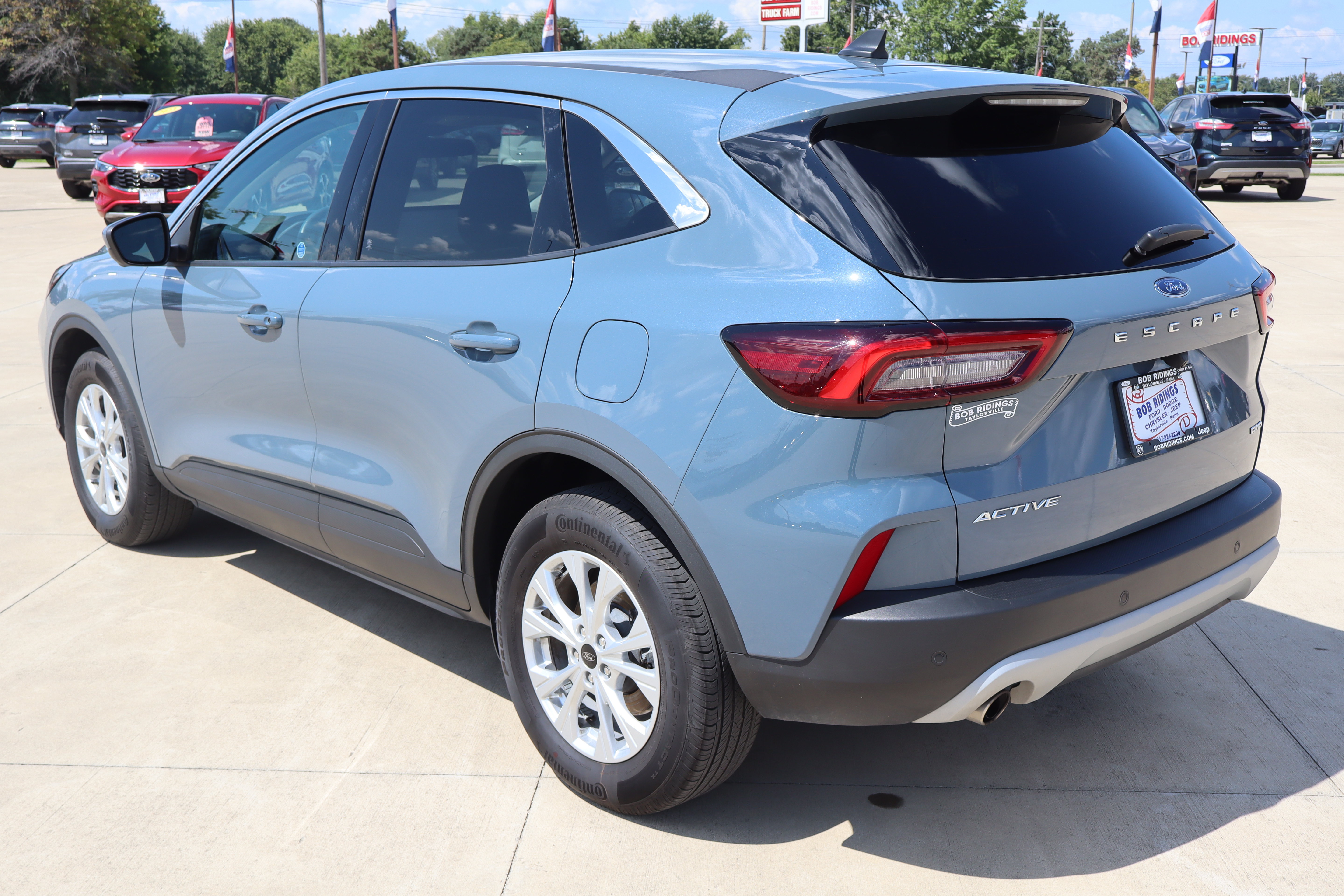Used 2024 Ford Escape Active w/ Tech Pack #2 AWD/4WD image 7