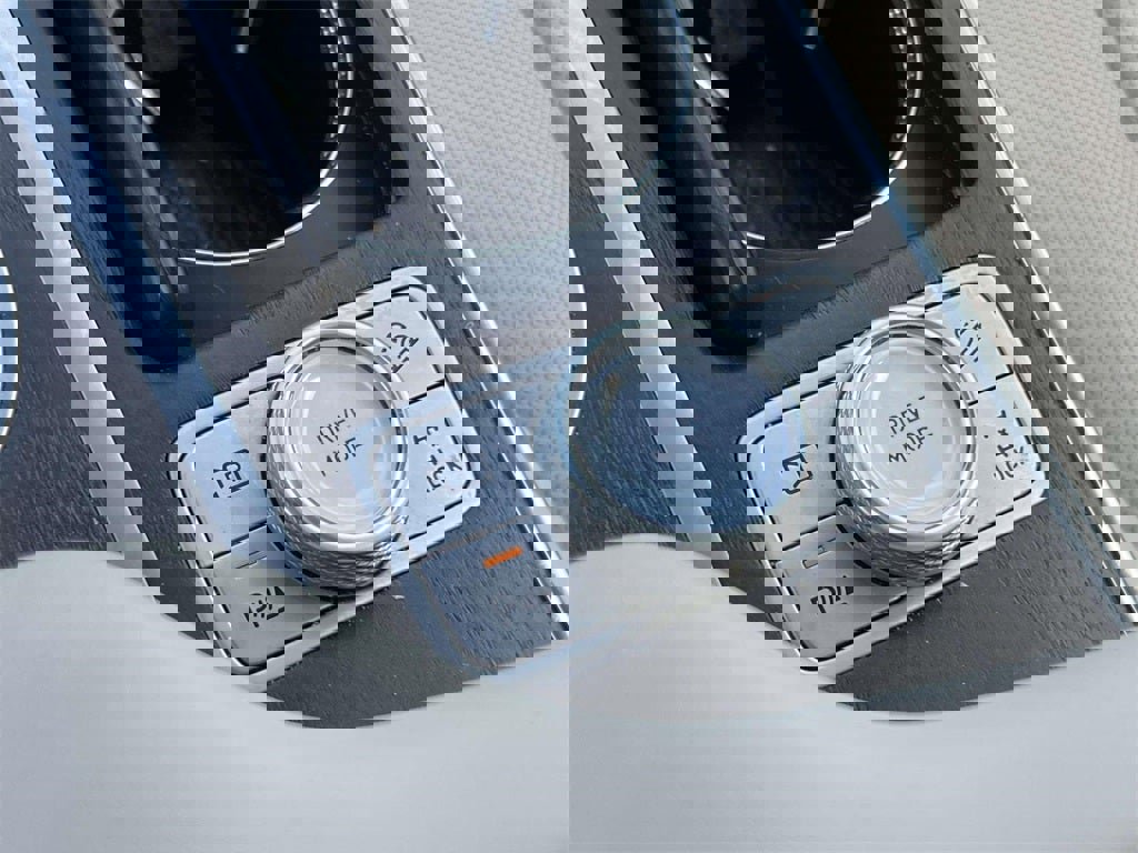 Used 2023 Genesis GV80 3.5T image 13