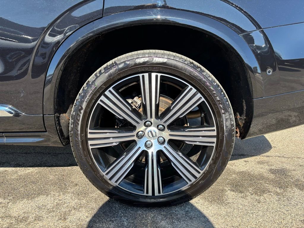 Certified 2024 Volvo XC90 T8 Ultimate w/ Protection Package Premier image 32