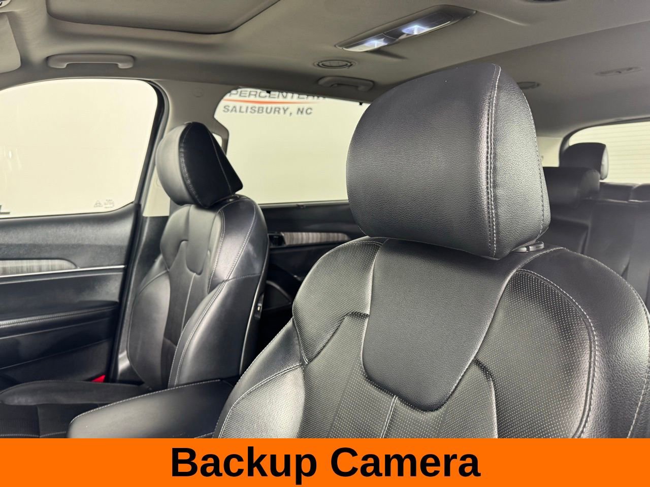 Used 2024 Kia Telluride EX image 11