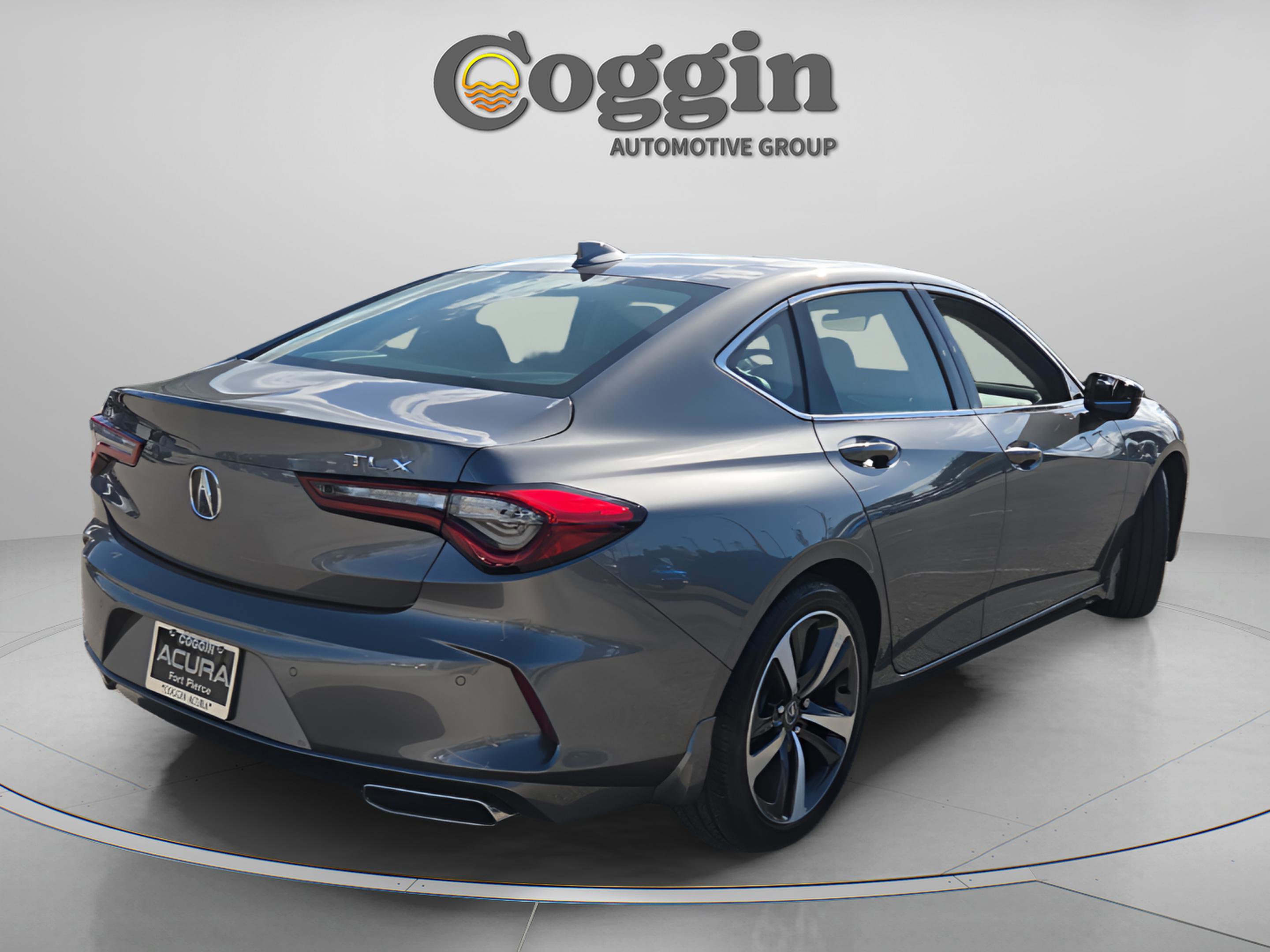 Certified 2025 Acura TLX w/Technology Package image 5