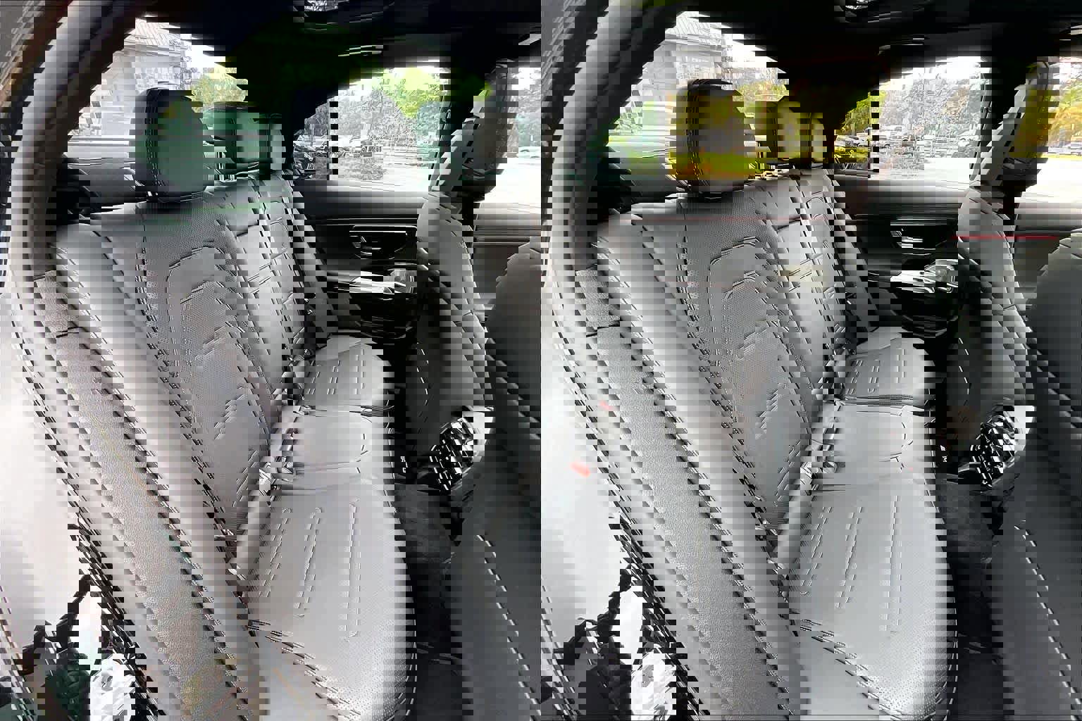 Certified 2025 Mercedes-Benz E 53 AMG e 4MATIC Sedan image 21