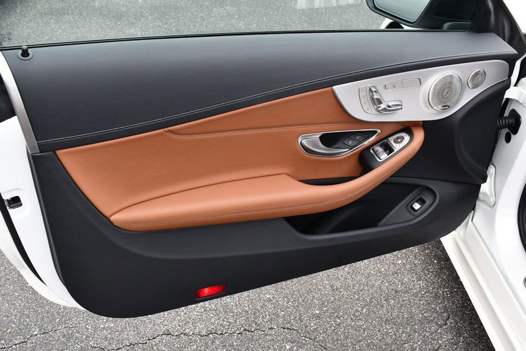 Used 2022 Mercedes-Benz C 300 Coupe image 11