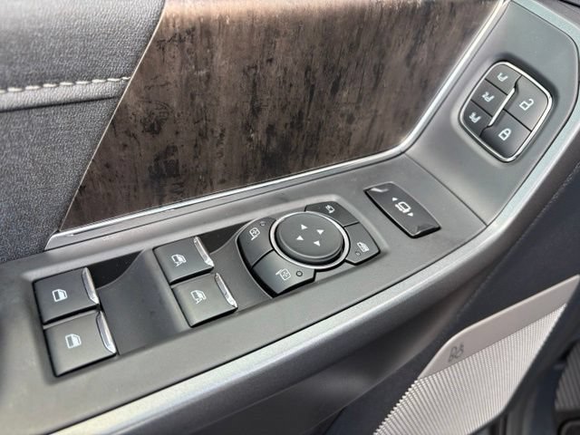 New 2026 Ford F250 Lariat w/ Black Appearance Package AWD/4WD image 11