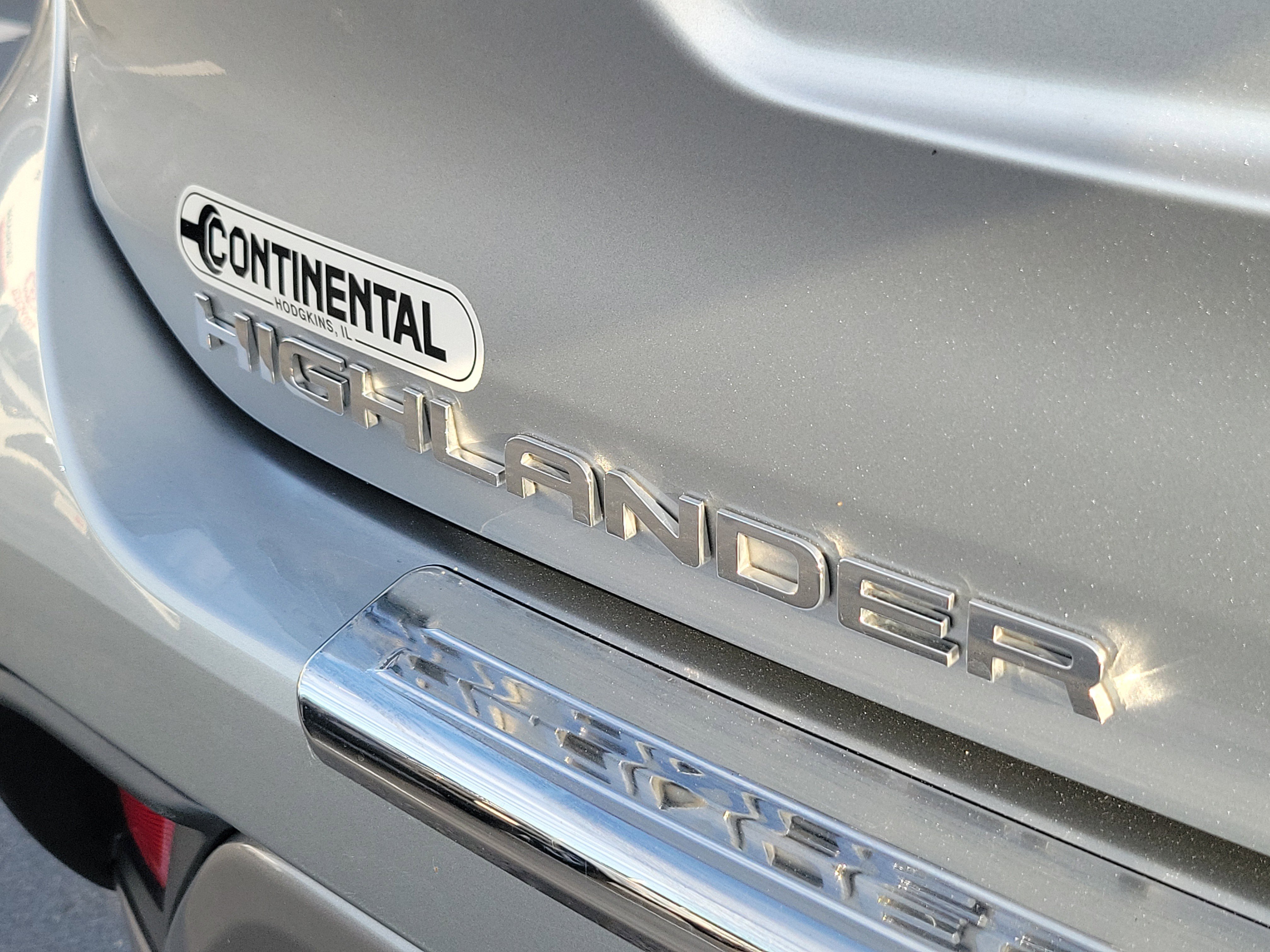Certified 2024 Toyota Highlander Platinum AWD/4WD image 8