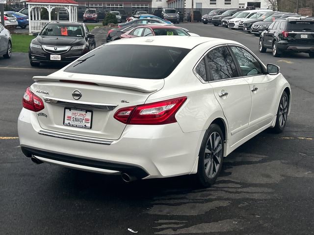 Used 2017 Nissan Altima 2.5 SL w/ 2.5 Technology Package FWD image 7