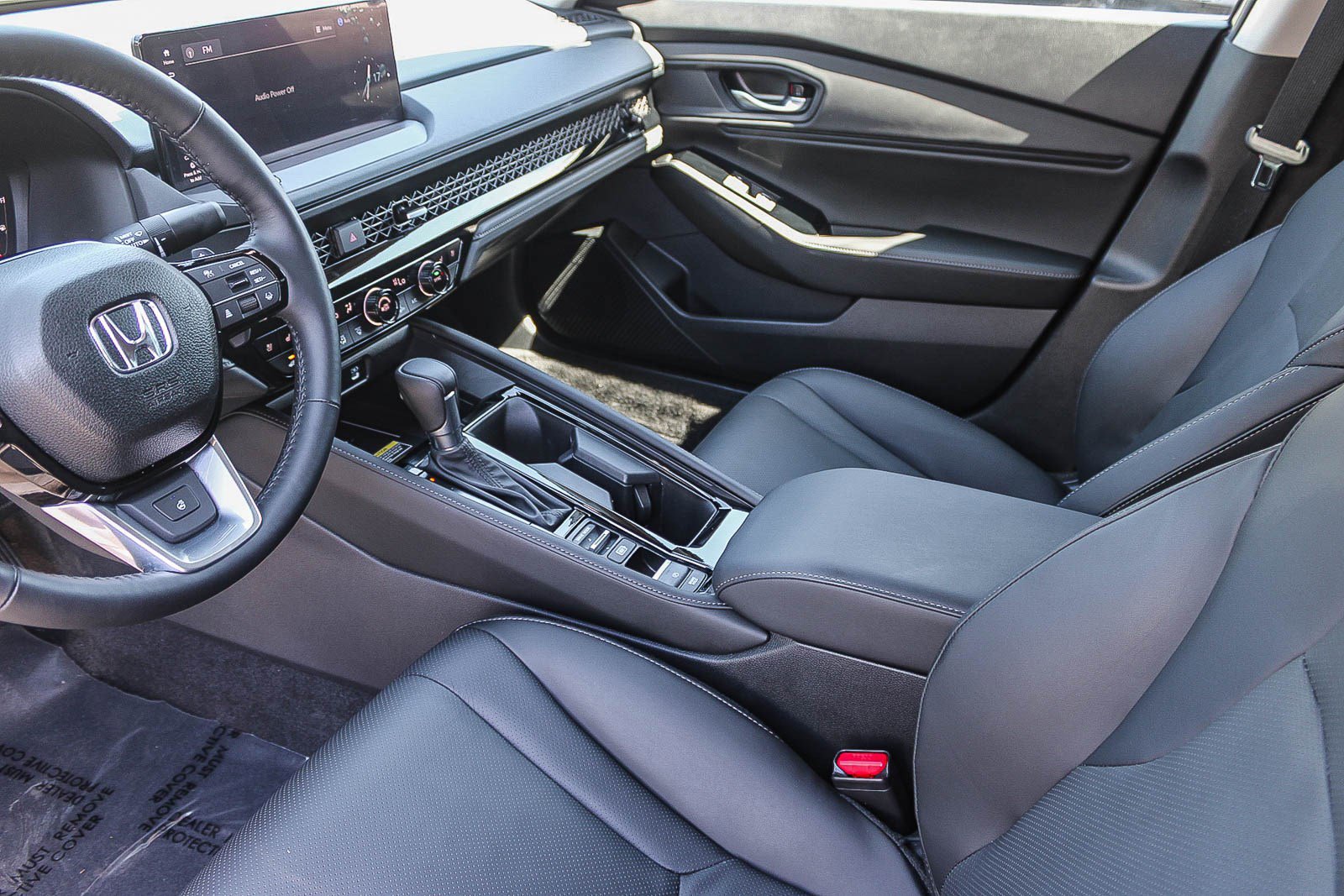 Certified 2025 Honda Accord Touring image 18
