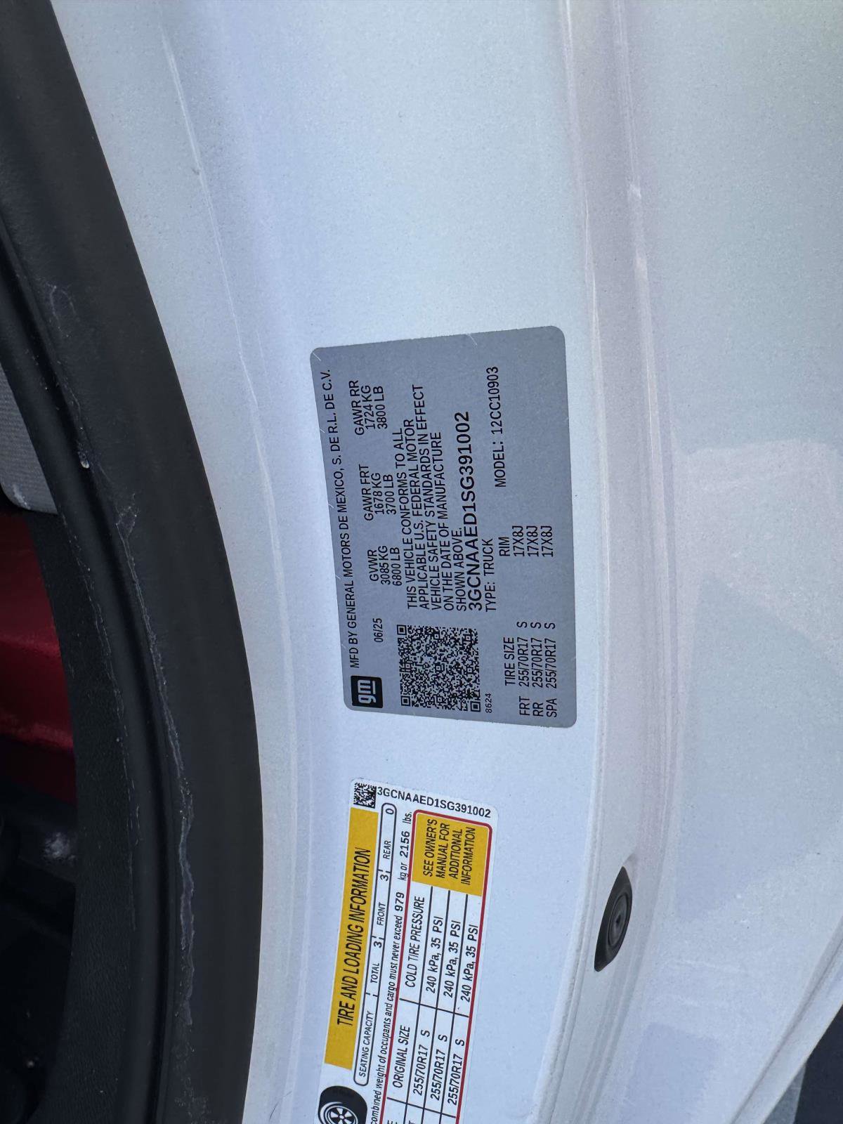 Used 2025 Chevrolet Silverado 1500 W/T image 22