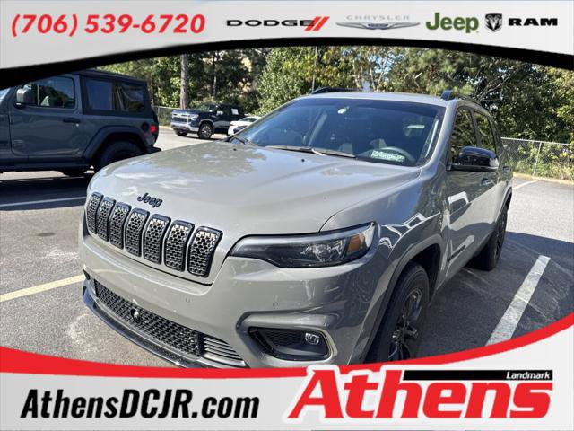 Certified 2023 Jeep Cherokee Altitude Lux image 1