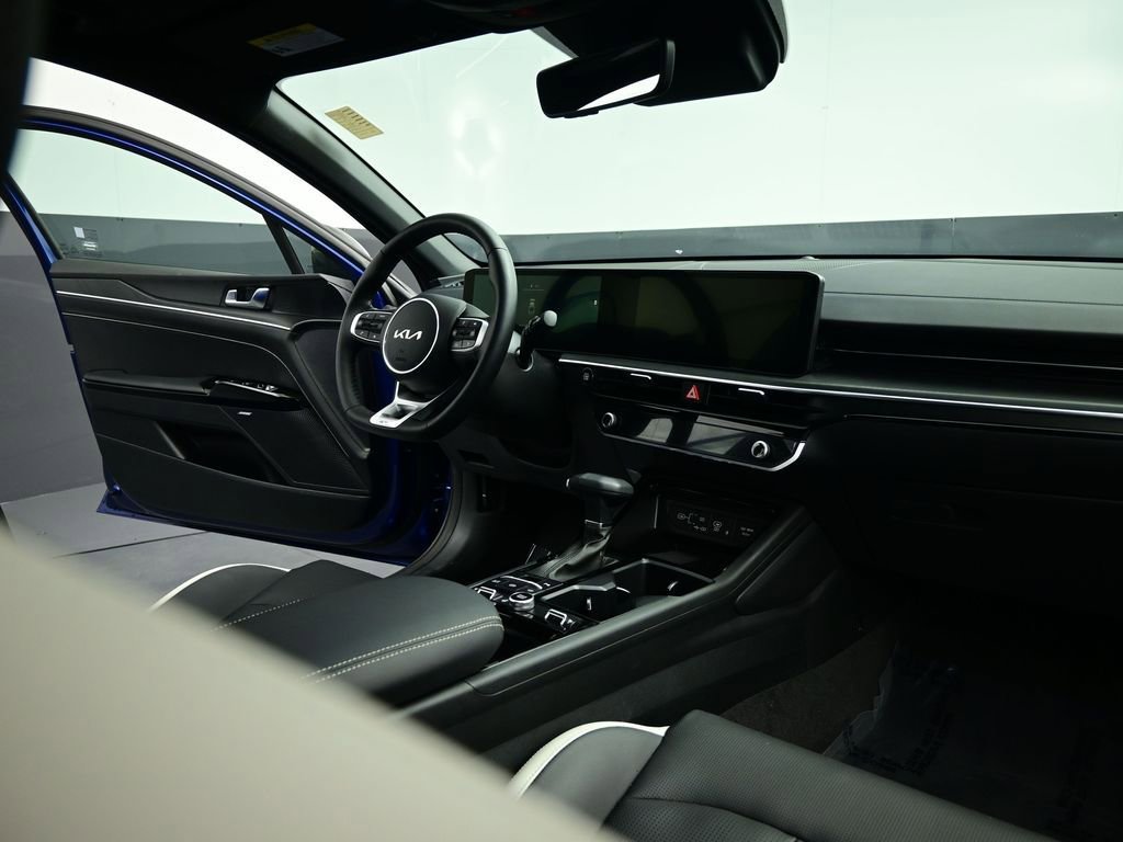 Used 2025 Kia K5 GT-Line w/ GT-Line Premium Package image 68