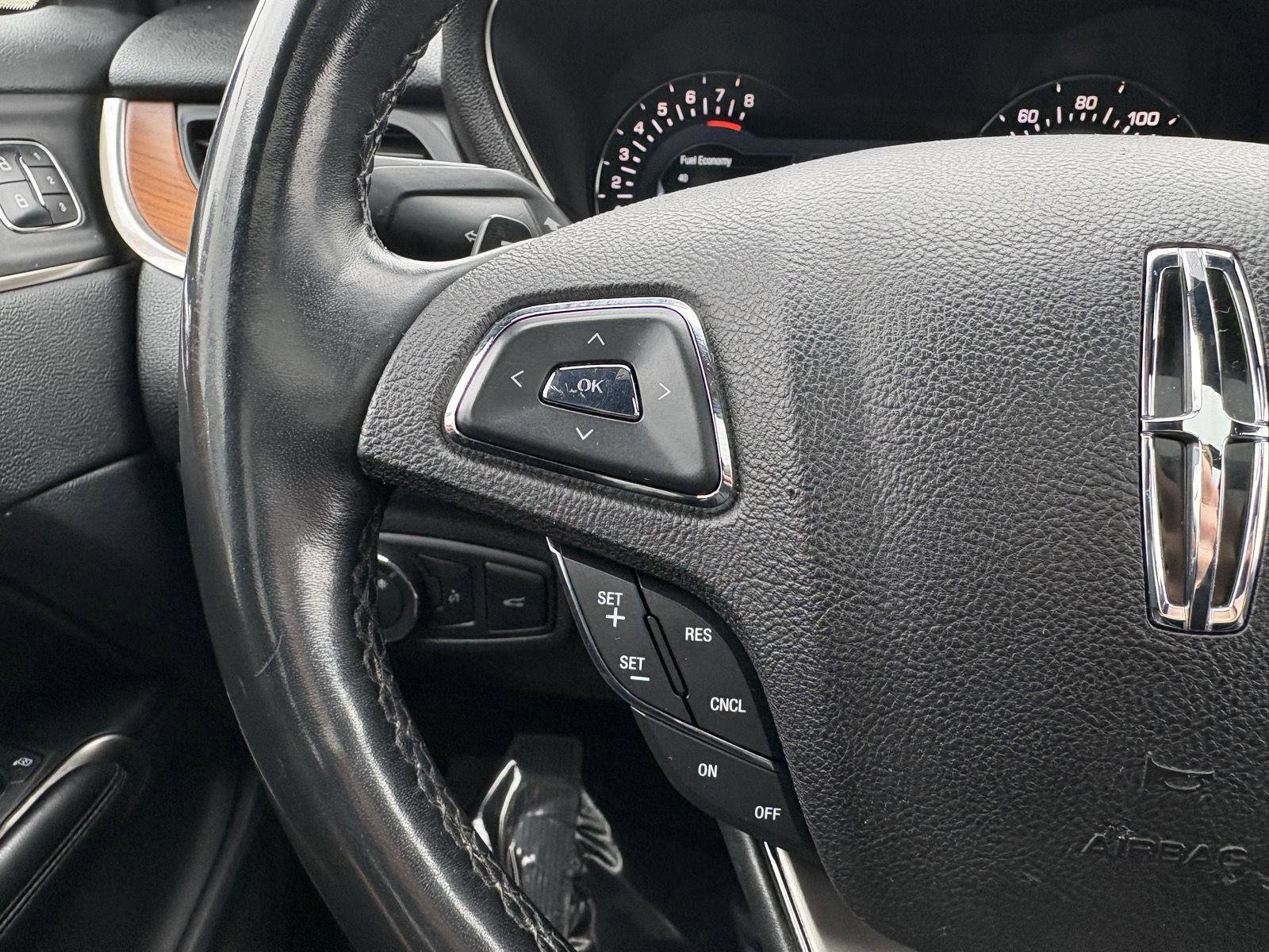 Used 2017 Lincoln MKC Reserve w/ Lincoln MKC Climate Package image 10