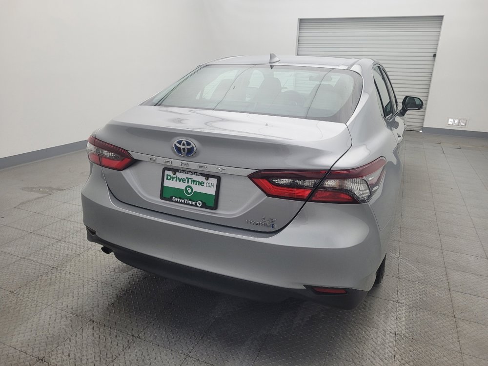 Used 2021 Toyota Camry LE image 7