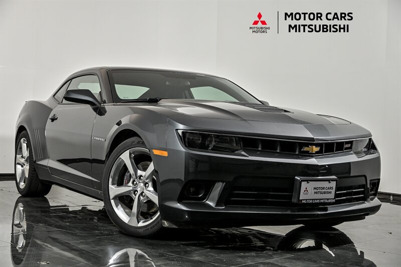 Used 2015 Chevrolet Camaro SS w/ RS Package RWD image 1
