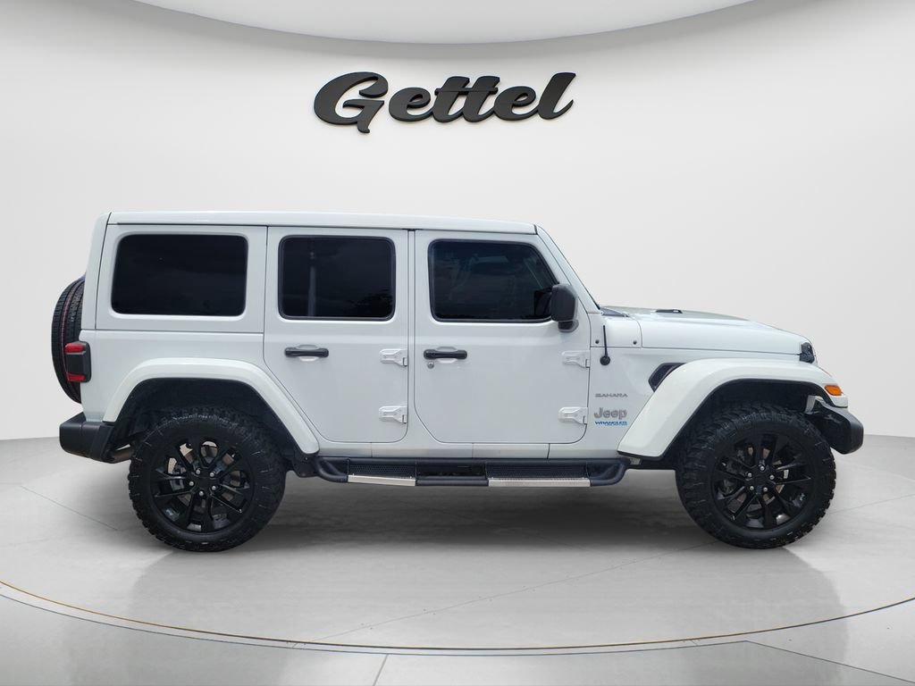 Used 2021 Jeep Wrangler Unlimited Sahara w/ Cold Weather Group AWD/4WD image 4
