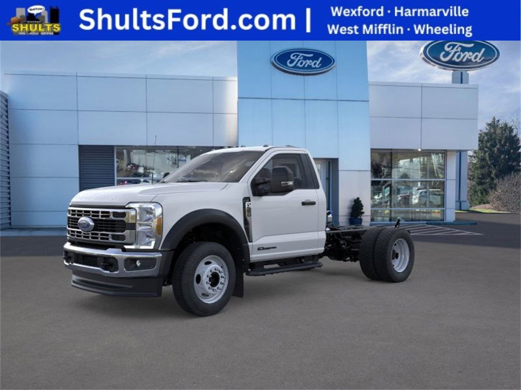 New 2026 Ford F550 4x4 Regular Cab Super Duty video 1
