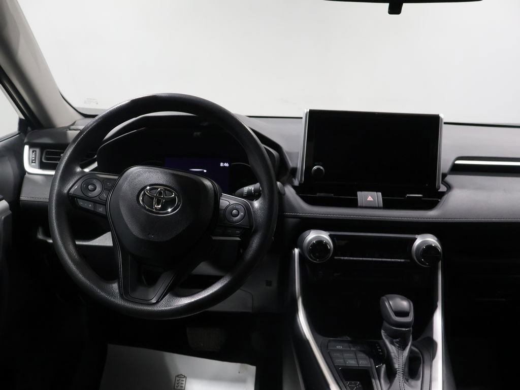 Used 2023 Toyota RAV4 XLE image 16
