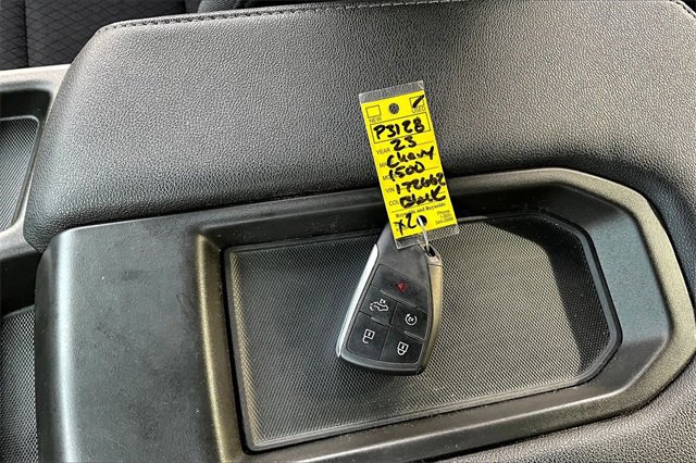 Used 2023 Chevrolet Silverado 1500 Custom image 36