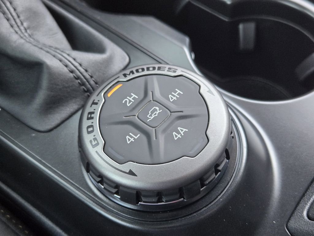 Used 2024 Ford Bronco Badlands image 26