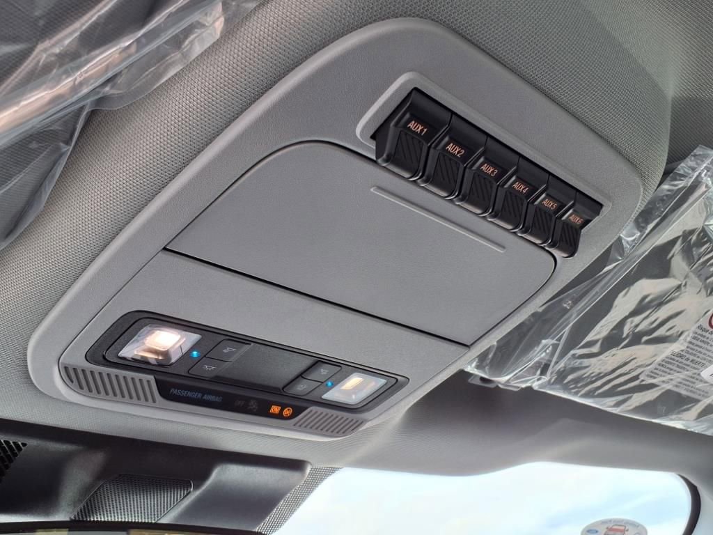 New 2026 Ford F550 4x4 Crew Cab image 22