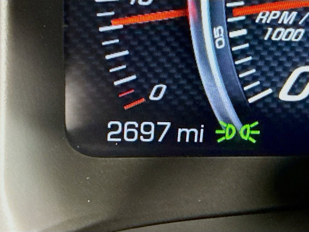 Used 2019 Chevrolet Corvette Stingray Coupe w/ 1LT image 4